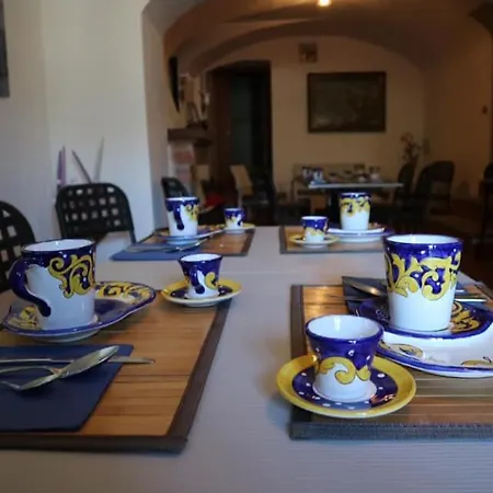 Oda ve Kahvaltı La Torretta Bianca