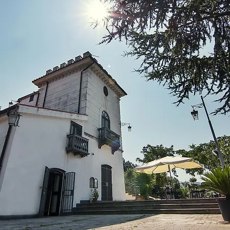 La Torretta Bianca 3* Cava deʼ Tirreni