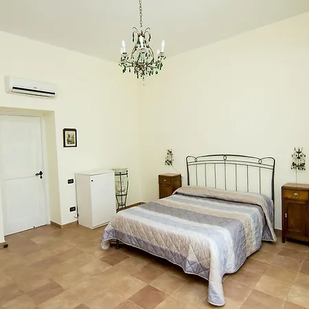 فندق مبيت وإفطار La Torretta Bianca Cava deʼ Tirreni