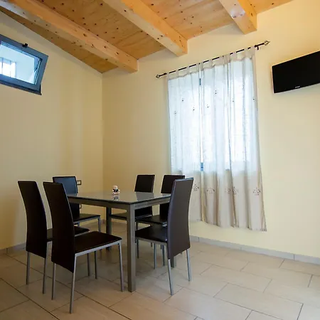 فندق مبيت وإفطار La Torretta Bianca 3*